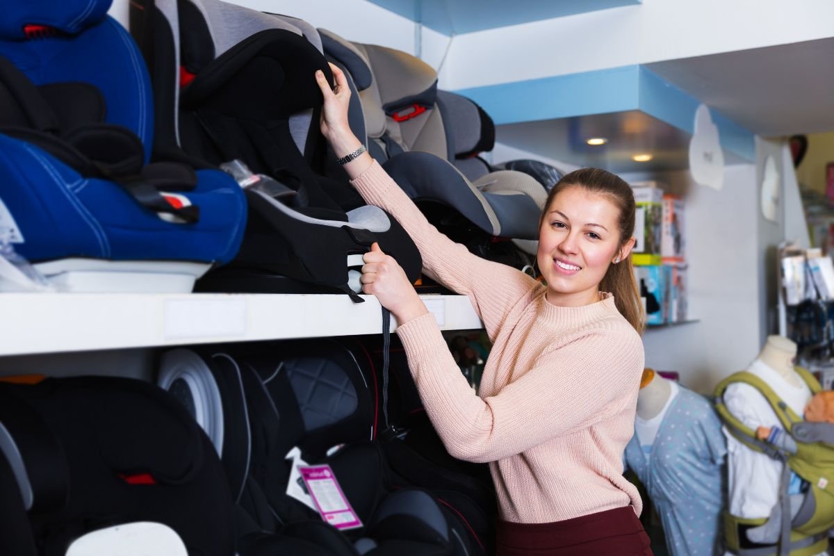 How to Pick the Perfect Travel Car Seat From Newborns to Toddlers