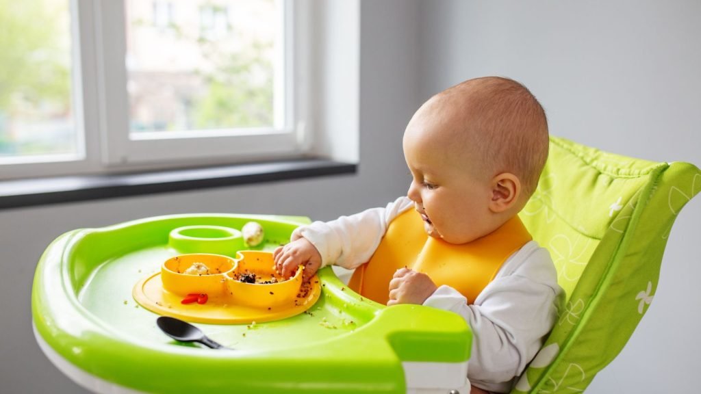 High Chair Buying Guide For Your Baby