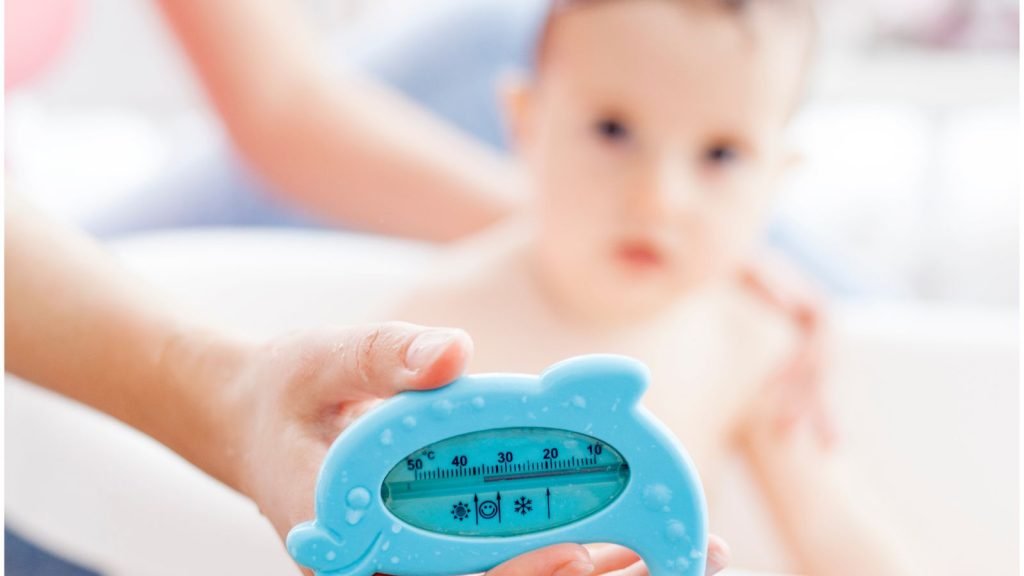 How to Use a Bath Thermometer for Babies