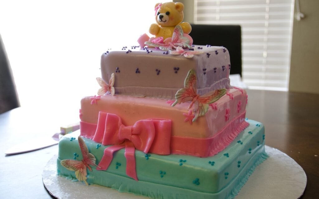 DIY Baby Shower Cakes For Girls At Home